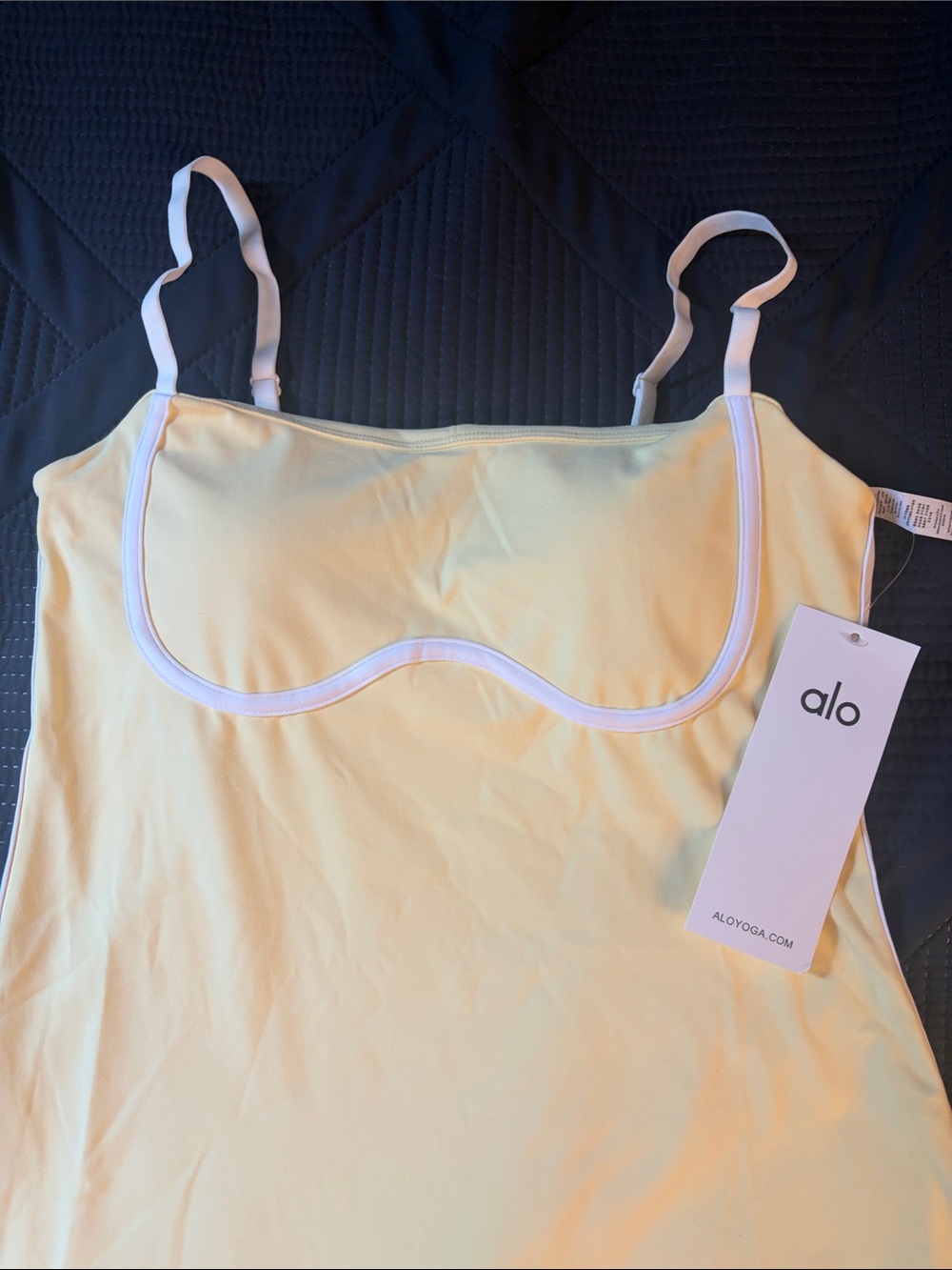 ALO Yoga Yellow Tank Chemise with Matching Shorts - Picture 2 of 4